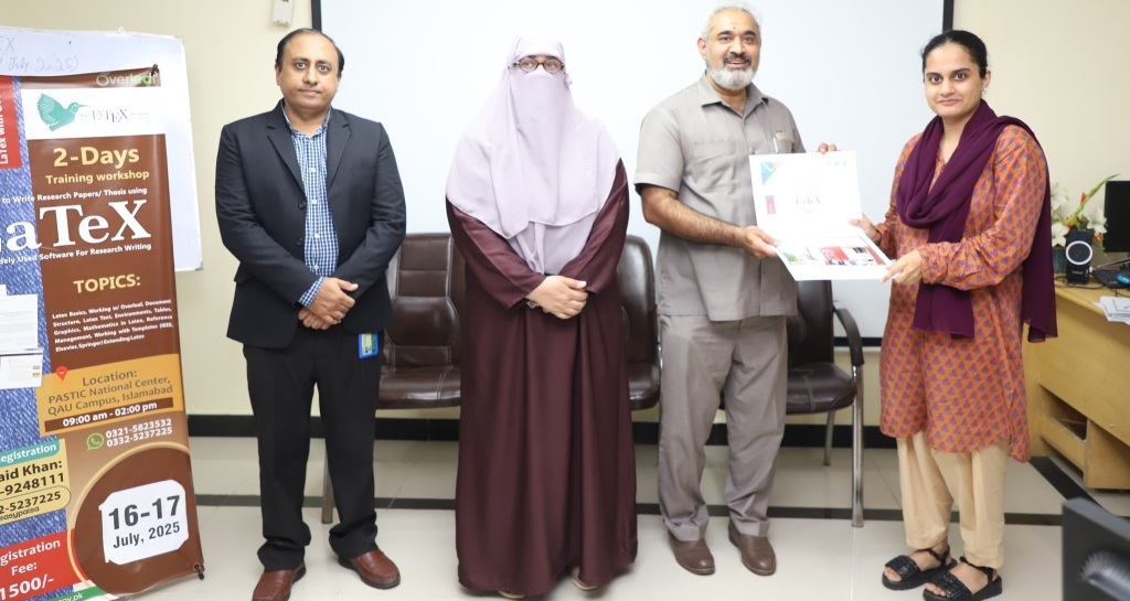 Certificate distribution ceremony recognizing participants’ achievements